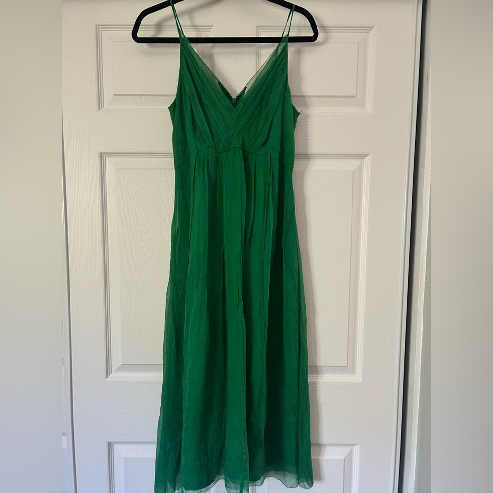 Anthropologie  100% green silk dress - by saja- size 8